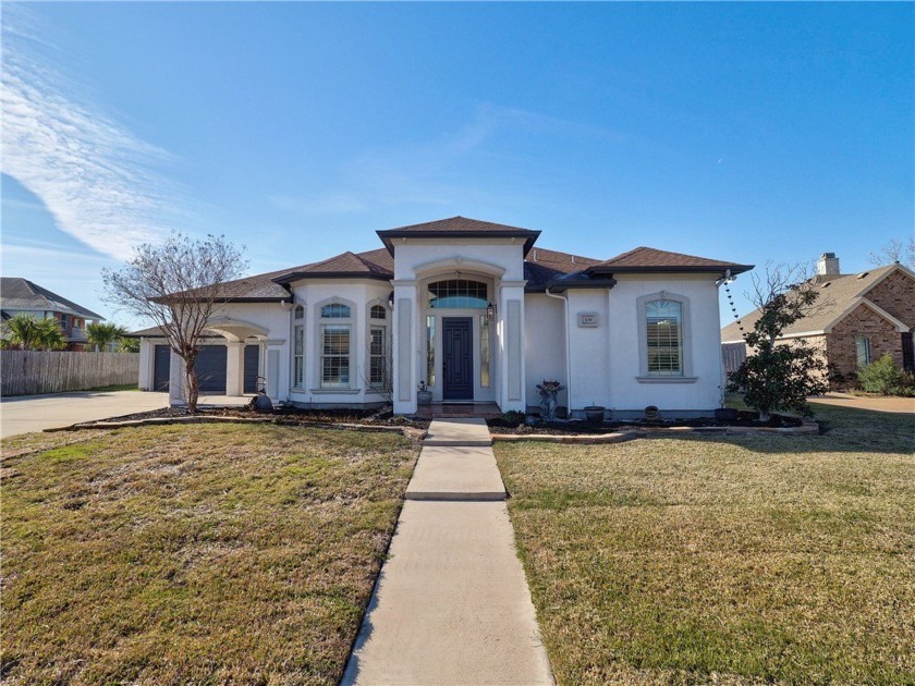 This lovely North Shore home will capture your heart! As you - Beach Home for sale in Portland, Texas on Beachhouse.com