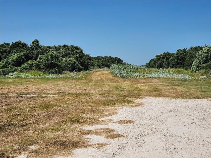 This spacious .55-acre lot in Aransas Pass offers an excellent - Beach Lot for sale in Aransas Pass, Texas on Beachhouse.com