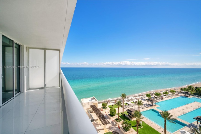 Bright and Spectacular, turnkey fully furnished 3 BED/3 BATH - Beach Condo for sale in Hallandale Beach, Florida on Beachhouse.com