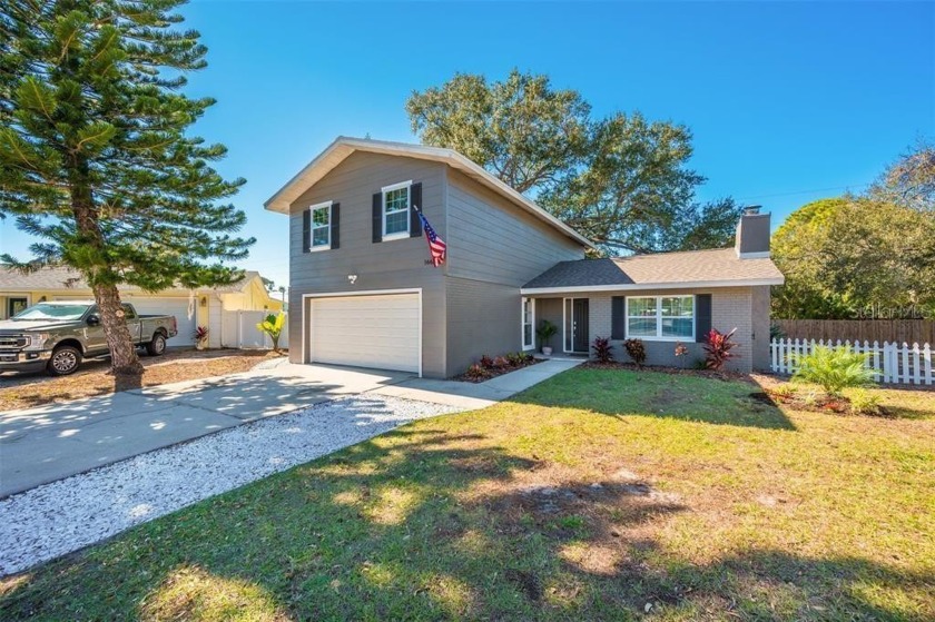 Short term  TURNKEY rental  LOCATED 2 MILES FROM INDIAN SHORES - Beach Home for sale in Seminole, Florida on Beachhouse.com