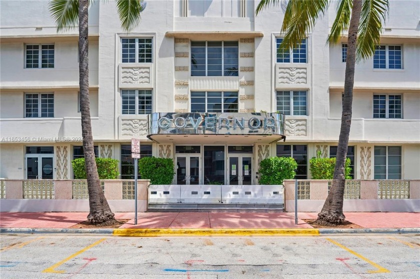 Investors; 2nd home buyers  anyone, seeking flexible rental - Beach Condo for sale in Miami Beach, Florida on Beachhouse.com