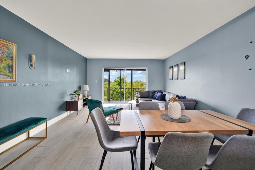 Only a 10 minutes ride to Downtown Hollywood restaurants - Beach Condo for sale in Hollywood, Florida on Beachhouse.com