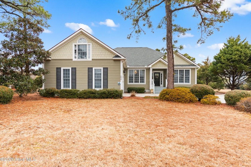 Beautiful 4-bedroom, 3-bath home nestled in the amenity-rich - Beach Home for sale in Southport, North Carolina on Beachhouse.com