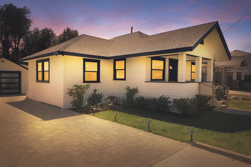 NEW PRICE and fantastic house...just minutes from the beach in - Beach Home for sale in Carpinteria, California on Beachhouse.com