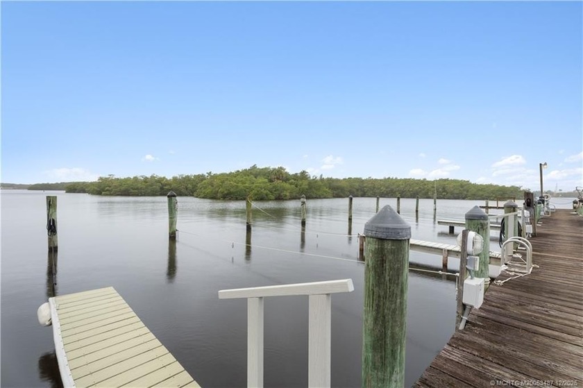 Welcome to a Boater's Paradise! Great location for this 2 - Beach Condo for sale in Stuart, Florida on Beachhouse.com