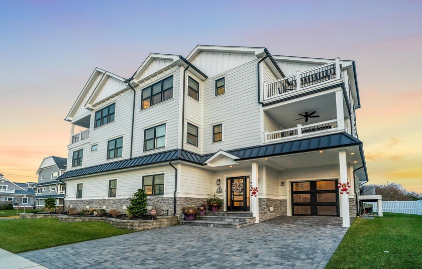 Stunning 4 Bedroom, 3 Bath Townhome Just Steps from the Beach in - Beach Townhome/Townhouse for sale in Strathmere, New Jersey on Beachhouse.com