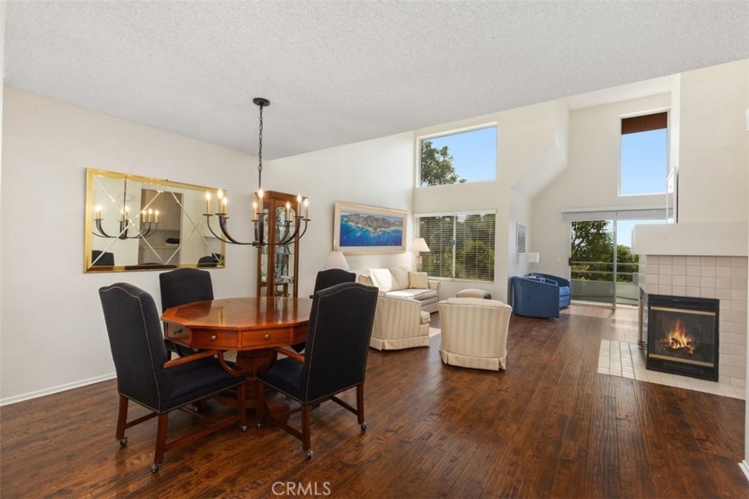 Spectacular Upper Unit: 2 Bedrooms, 2 Bathrooms + Den area - Beach Condo for sale in Mission Viejo, California on Beachhouse.com