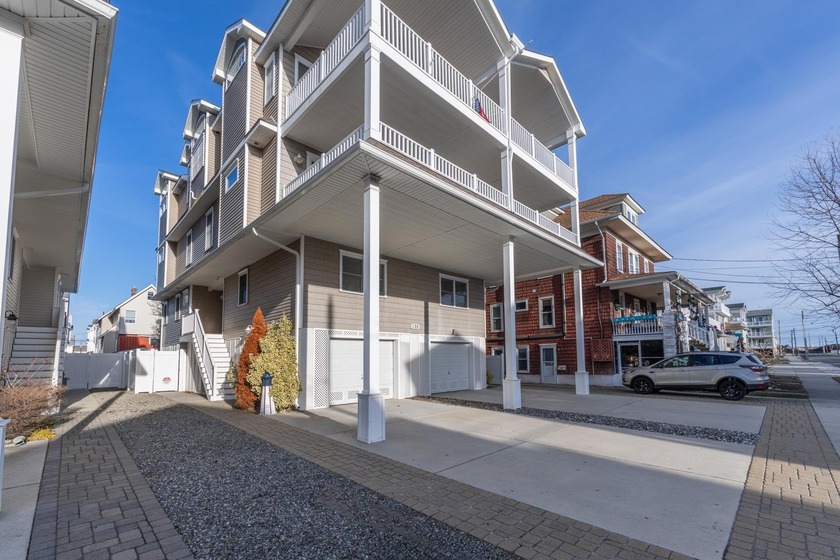 Welcome to 135-47th Street, West Townhouse, located in Sea Isle - Beach Townhome/Townhouse for sale in Sea Isle City, New Jersey on Beachhouse.com