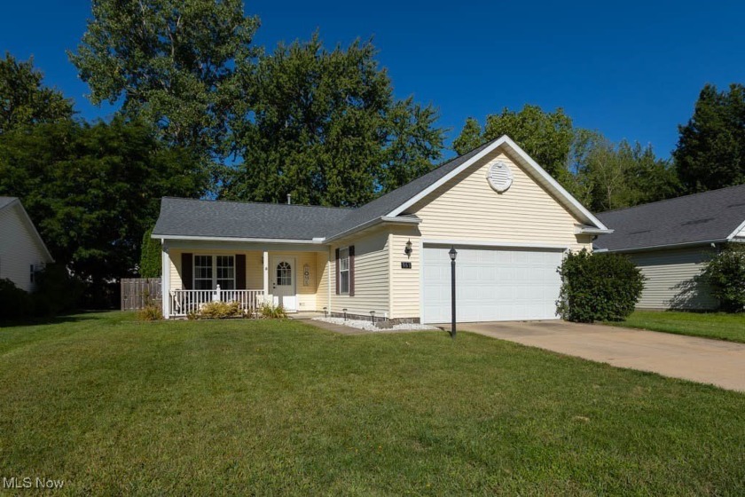 Welcome to your dream ranch home! This charming three-bedroom - Beach Home for sale in Painesville, Ohio on Beachhouse.com