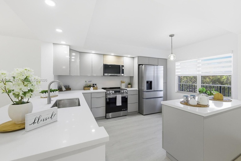 Experience luxury living in this stunning golf-view residence - Beach Condo for sale in Pembroke Pines, Florida on Beachhouse.com