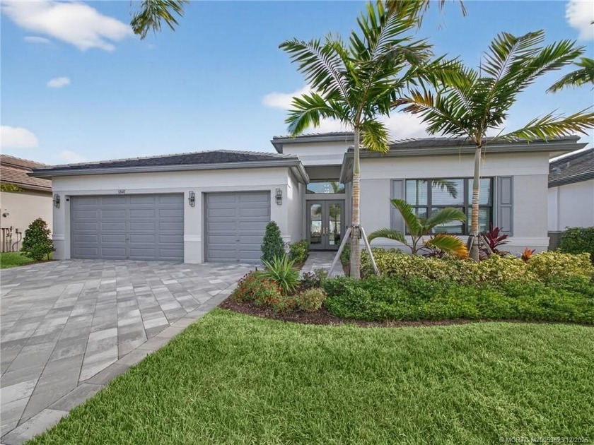 12417 SW Crystal Cove Drive - Beach Home for sale in Port Saint Lucie, Florida on Beachhouse.com