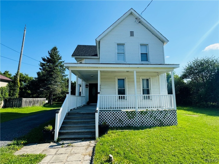 Check out this newly remodeled home that backs up to the river - Beach Home for sale in Hounsfield, New York on Beachhouse.com