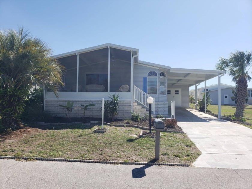 Are you ready for your forever home. Get away from the hustle - Beach Home for sale in Wimauma, Florida on Beachhouse.com