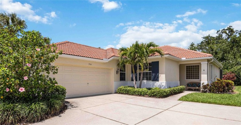 WELCOME TO WATERLEFE, WHERE YOUR PERFECT FLORIDA RETREAT AWAITS! - Beach Home for sale in Bradenton, Florida on Beachhouse.com
