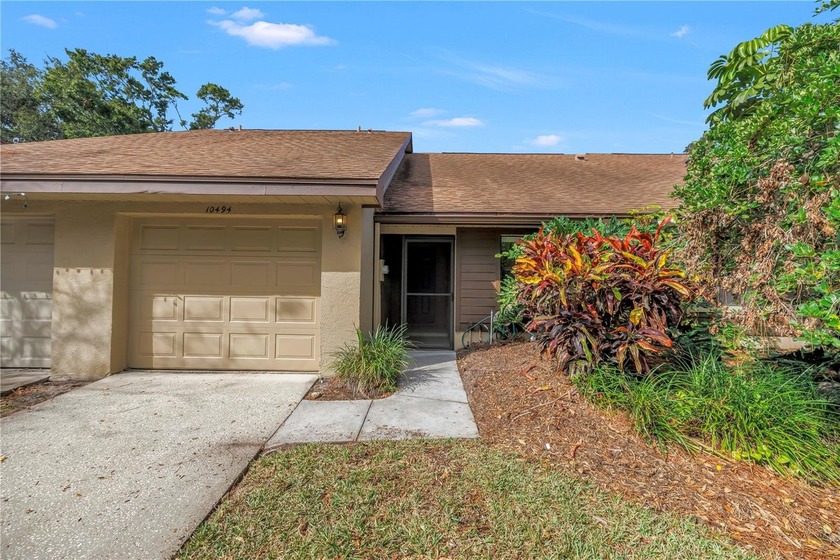 SPACIOUS 3 bedroom, 2 bath villa in Lake Seminole Village! - Beach Home for sale in Largo, Florida on Beachhouse.com