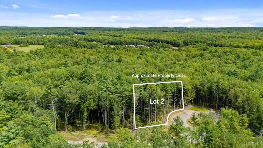 Welcome to 4 Dogwood Circle in Kennebunk, Maine! This - Beach Home for sale in Kennebunk, Maine on Beachhouse.com