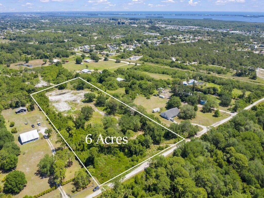 Great opportunity to own 6 acres RS-6 zoned for multiple homes - Beach Acreage for sale in Vero Beach, Florida on Beachhouse.com