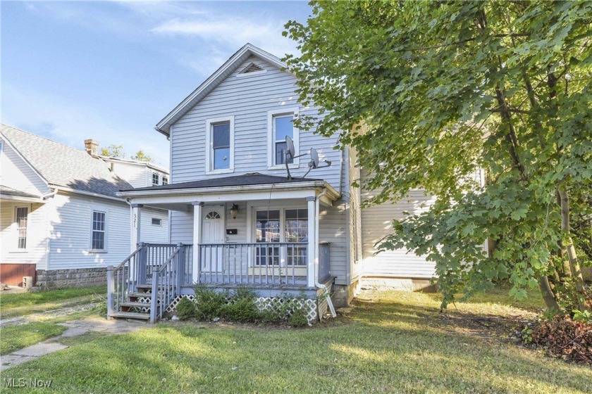 Prepared to be moved! Excellent opportunity to own a functional - Beach Home for sale in Lorain, Ohio on Beachhouse.com
