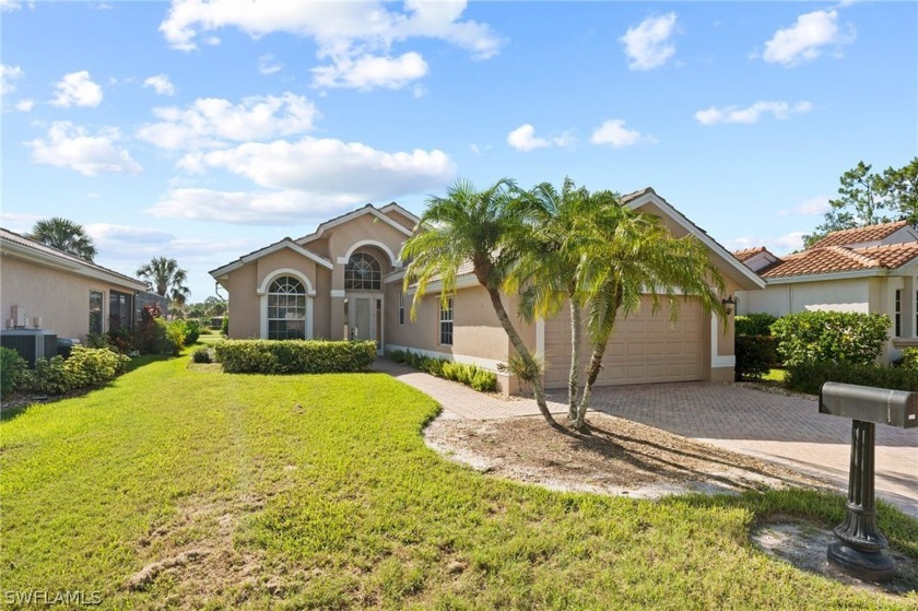 Welcome to your luxurious retreat in the friendly guard-gated - Beach Home for sale in Bonita Springs, Florida on Beachhouse.com