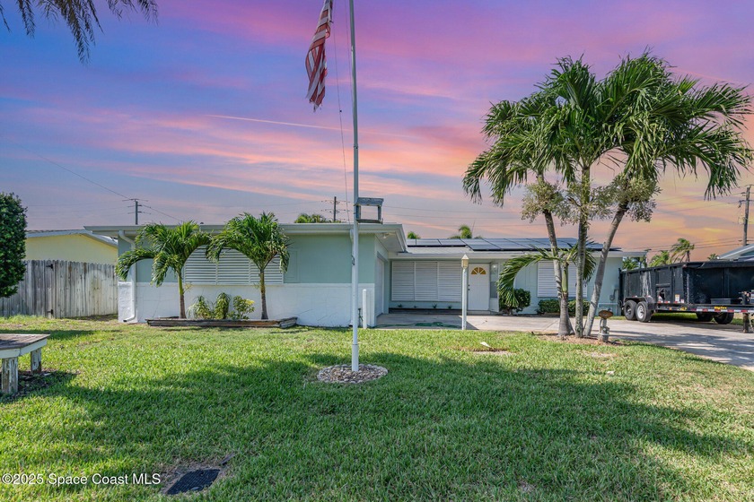 **1% buy-down rate with preferred lender** This beautifully - Beach Home for sale in Satellite Beach, Florida on Beachhouse.com