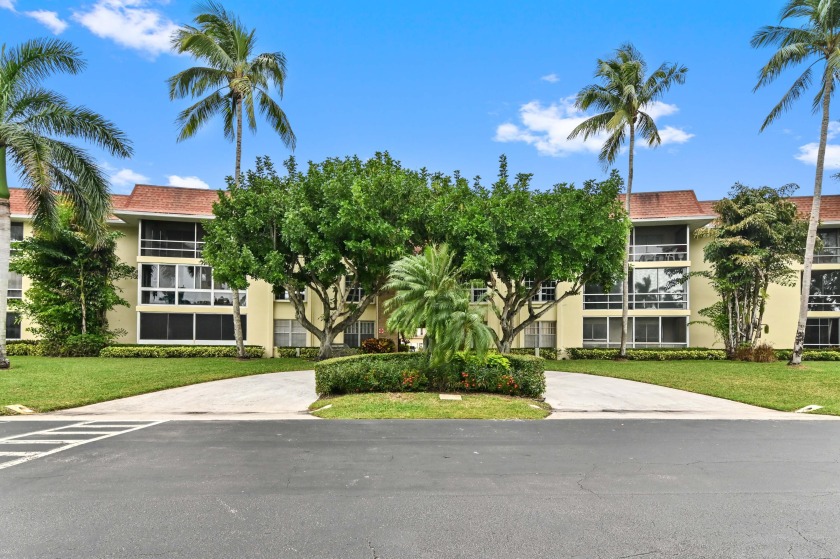 Experience pristine living in this charming two-bedroom - Beach Condo for sale in Palm Beach Gardens, Florida on Beachhouse.com