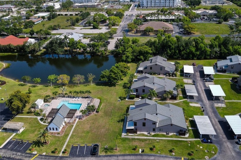 Beautiful Spacious 3Bed, 2Bath Townhome with Large Loft and - Beach Townhome/Townhouse for sale in Fort Myers, Florida on Beachhouse.com