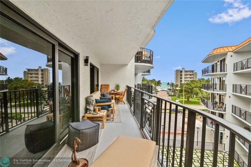 Rarely available boutique building within steps of the beach - Beach Condo for sale in Fort Lauderdale, Florida on Beachhouse.com