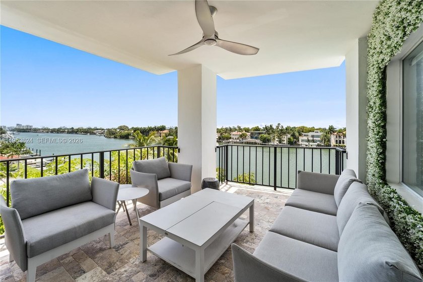 A tastefully renovated and fully furnished 3 bed, 2 bath located - Beach Condo for sale in Miami Beach, Florida on Beachhouse.com