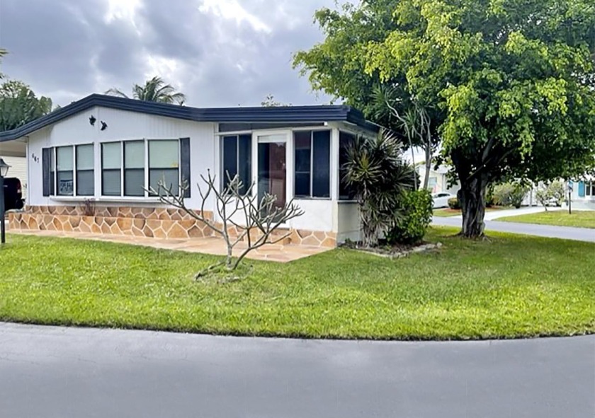 This home is a small home with character on a premier lot. It - Beach Home for sale in Boynton Beach, Florida on Beachhouse.com