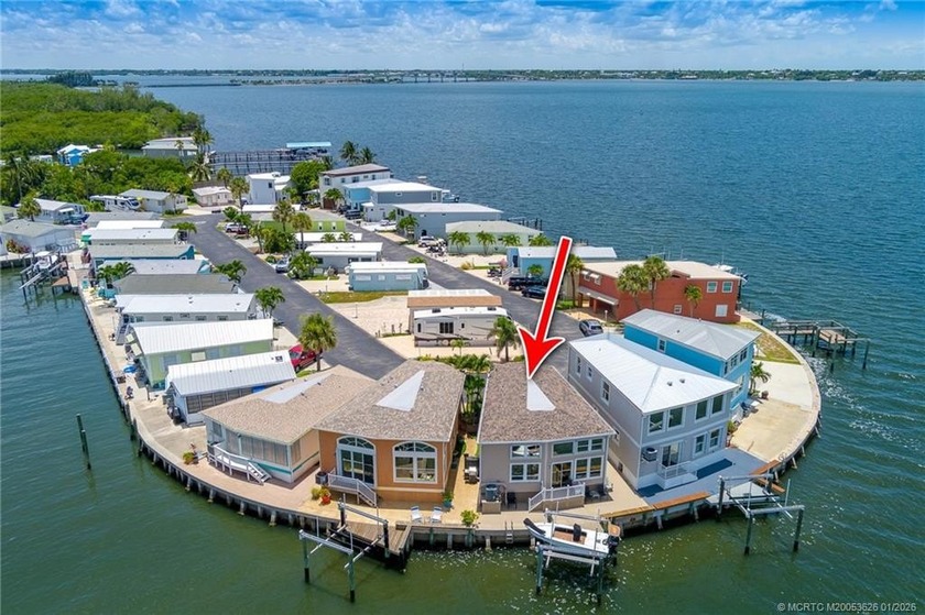 Treasure Coast living at its finest in this beautifully - Beach Home for sale in Jensen Beach, Florida on Beachhouse.com