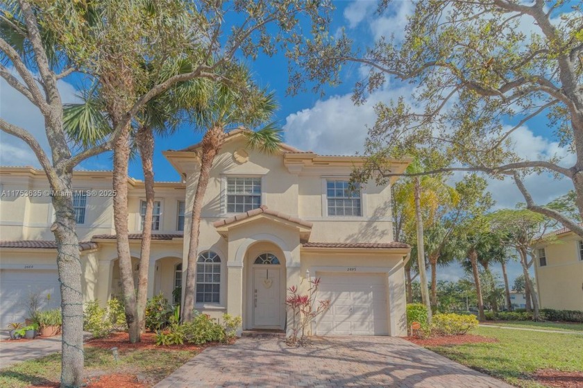 Come see this beautiful townhome, tastefully updated private - Beach Townhome/Townhouse for sale in Miramar, Florida on Beachhouse.com