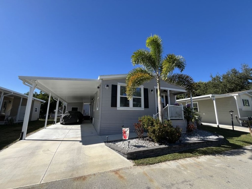 Home For Sale in Vero Beach - Beach Home for sale in Vero Beach, Florida on Beachhouse.com