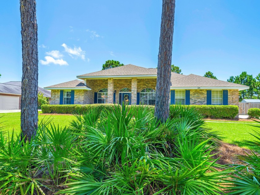 Welcome to 605 E. Shipwreck, a beautiful 4BR/2BA open floor plan - Beach Home for sale in Santa Rosa Beach, Florida on Beachhouse.com