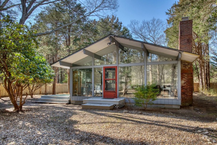 Original one story home on .35 acres. The existing house has - Beach Home for sale in East Hampton, New York on Beachhouse.com