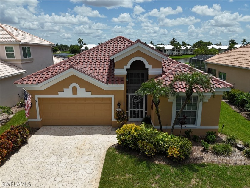 Charming villa pool home in the Crescent Cove neighborhood of - Beach Home for sale in Fort Myers, Florida on Beachhouse.com