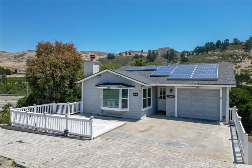 Unbelievable location, just 1 block from the ocean, for this - Beach Home for sale in Cayucos, California on Beachhouse.com