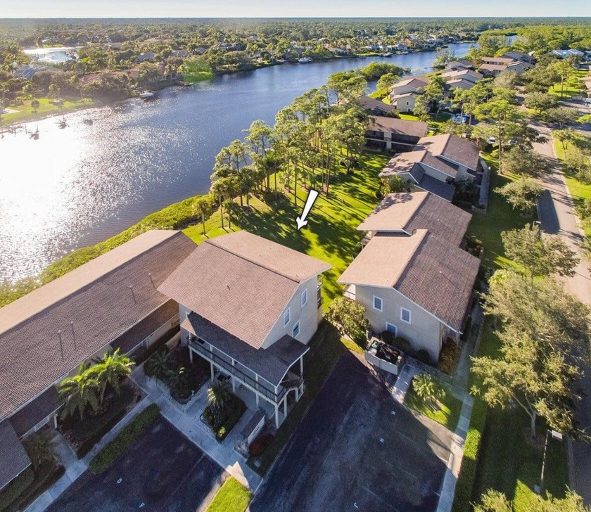 ON THE RIVER! Hurry to see this fully renovated townhome with - Beach Condo for sale in Jupiter, Florida on Beachhouse.com