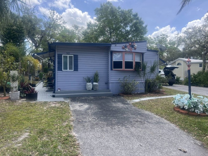 DON'T MISS OUT! MOVE IN READY BEAUTIFUL HOME! This is a - Beach Home for sale in Port Richey, Florida on Beachhouse.com