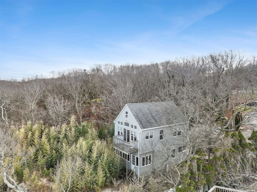Clifftop Retreat! Awesome views are yours from this turnkey - Beach Home for sale in Baiting Hollow, New York on Beachhouse.com
