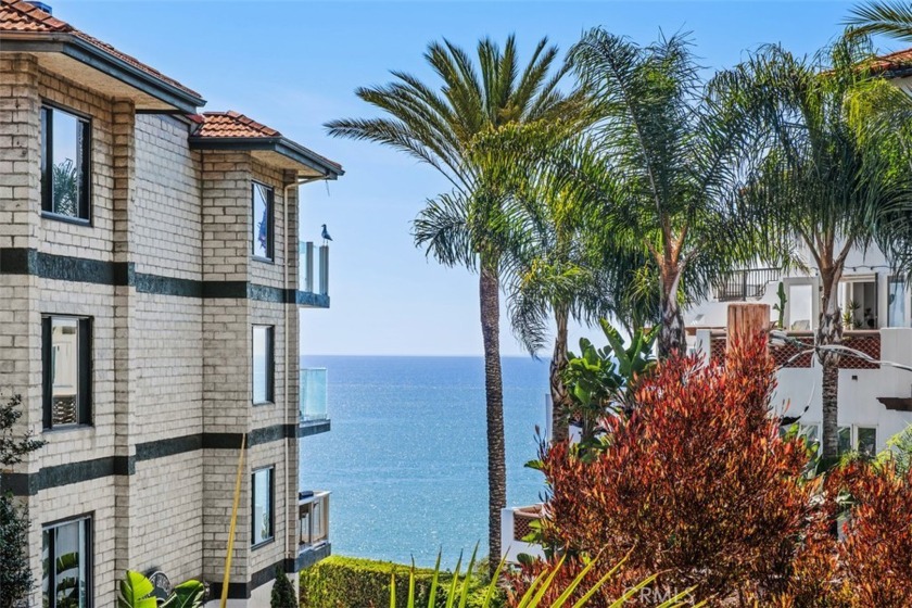 Welcome to your dream seaside retreat in the Spanish Village by - Beach Condo for sale in San Clemente, California on Beachhouse.com