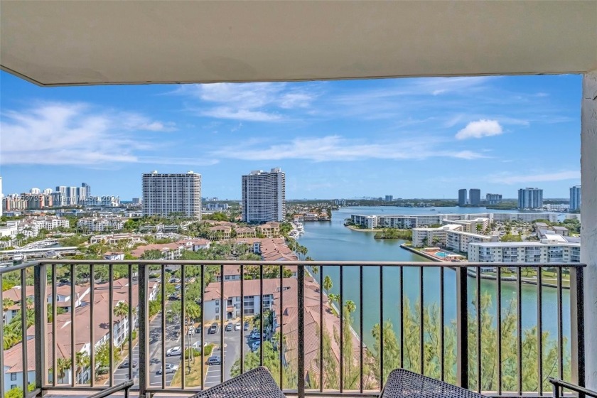 MILLION DOLLAR VIEWS IN A MILLION DOLLAR NEIGHBORHOOD NEXT TO - Beach Condo for sale in Aventura, Florida on Beachhouse.com