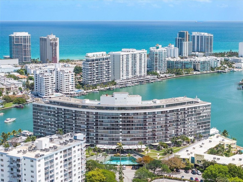 It's all about the magnificent unparalleled views of Miami Beach - Beach Condo for sale in Miami Beach, Florida on Beachhouse.com