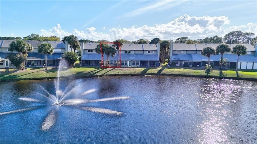 Charming & Desirable town home located minutes from the beaches - Beach Townhome/Townhouse for sale in Jensen Beach, Florida on Beachhouse.com