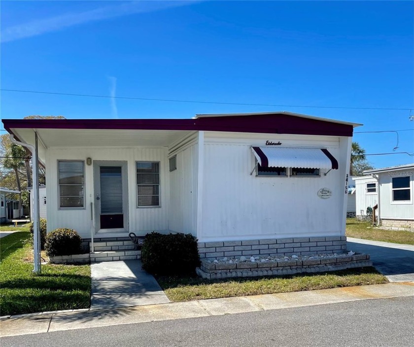 Come check out this 2bedroom, 1.5 baths... the carport was - Beach Home for sale in Pinellas Park, Florida on Beachhouse.com