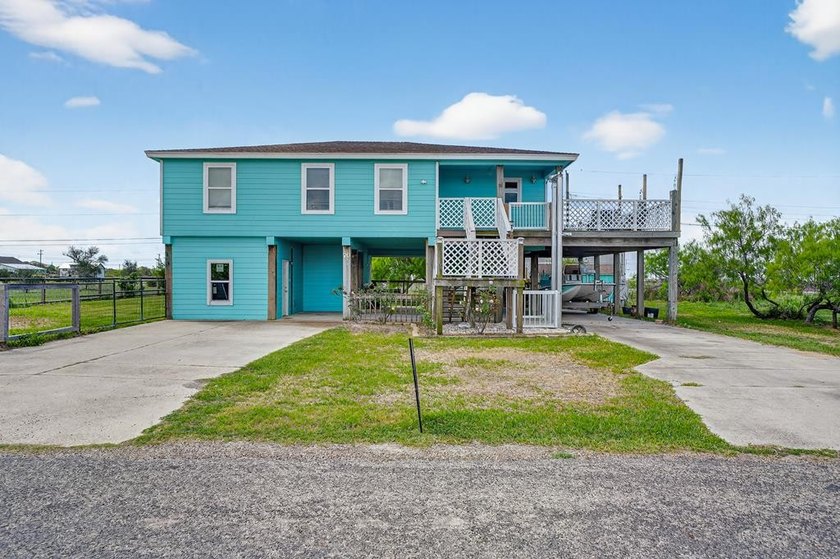 Water View Island-Style Retreat with Bonus Guest Space & Coastal - Beach Home for sale in Rockport, Texas on Beachhouse.com