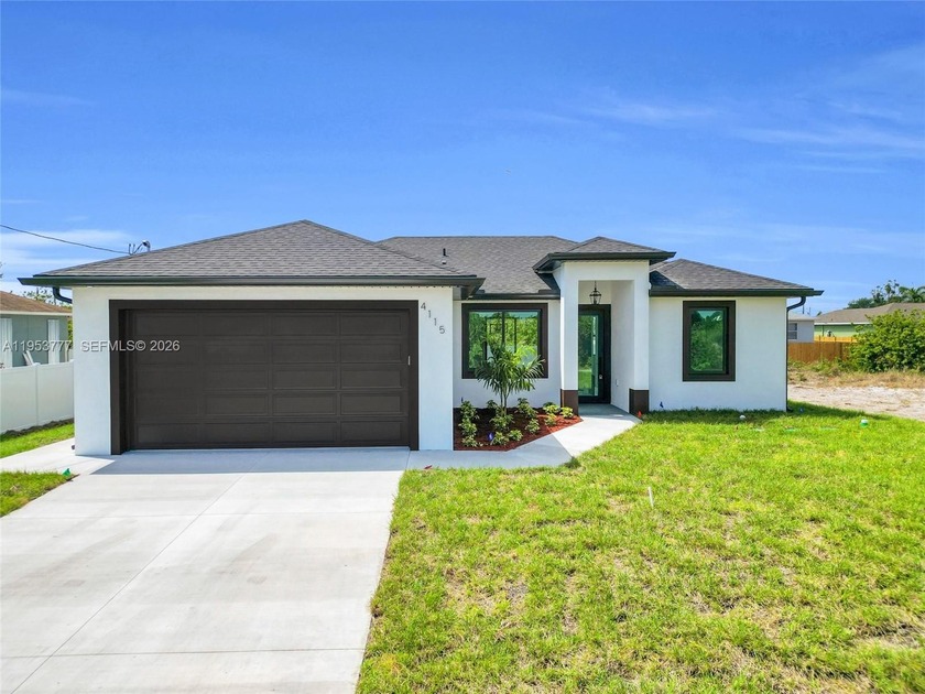 Gorgeous New Construction Home!!! Three bed, two bath, two car - Beach Home for sale in Lehigh Acres, Florida on Beachhouse.com