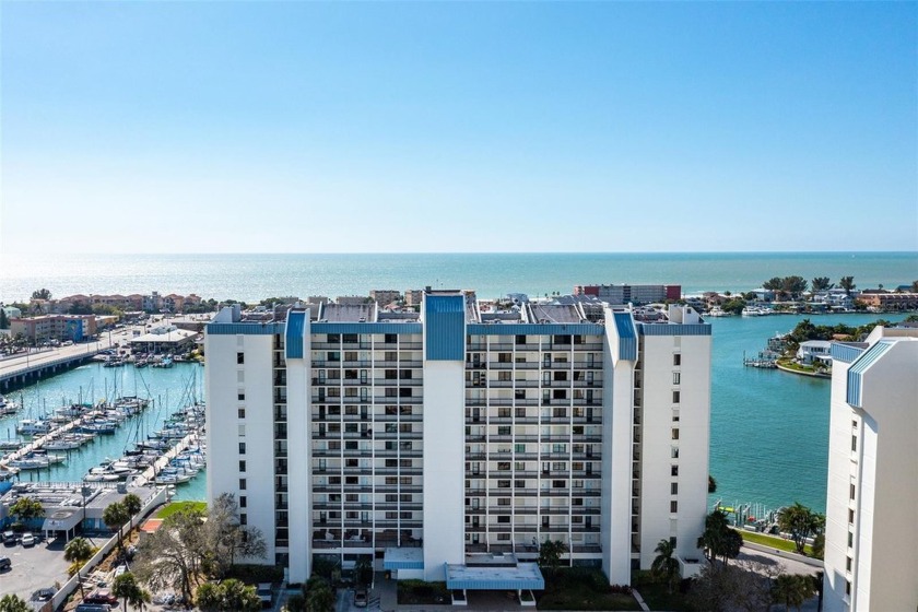 OWNER MUST SELL!!!  Priced BELOW MARKET!!! UPDATED WATERFRONT - Beach Condo for sale in ST Pete Beach, Florida on Beachhouse.com