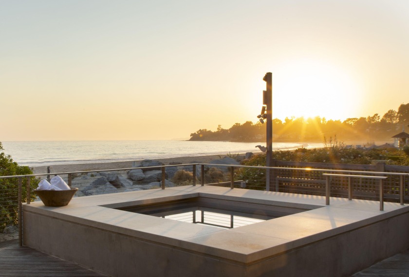 Welcome to the ultimate oceanfront estate! Stunning contemporary - Beach Home for sale in Carpinteria, California on Beachhouse.com