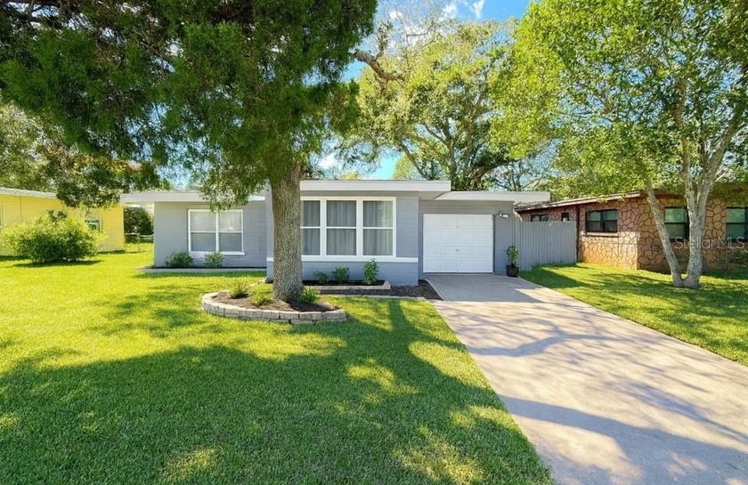 Charming Home Minutes from the Beach!
Discover 808 Derbyshire a - Beach Home for sale in Daytona Beach, Florida on Beachhouse.com
