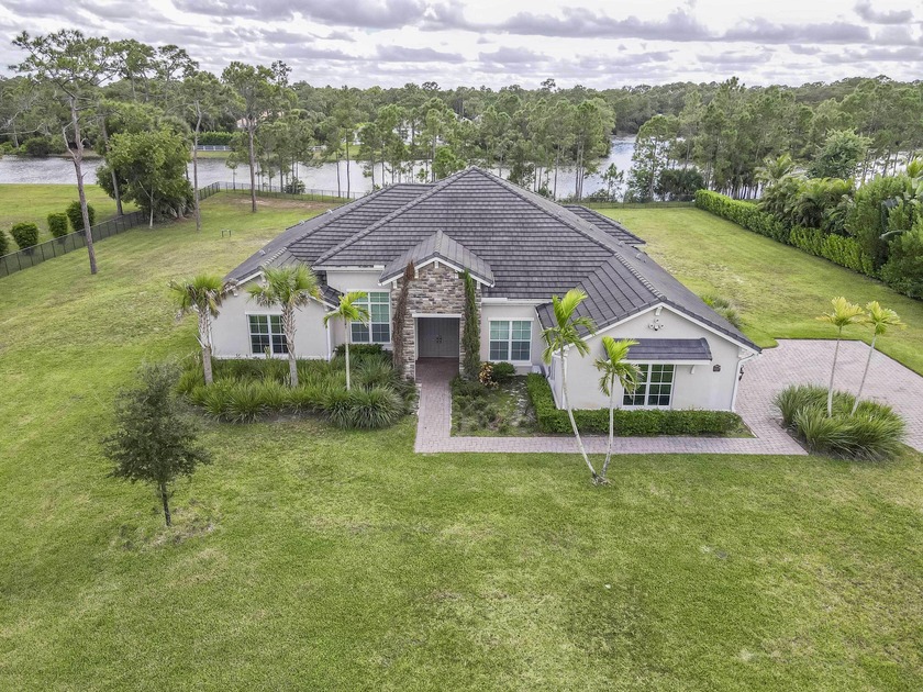 Nestled in the heart of Jupiter Farms, this stunning Reynold's - Beach Home for sale in Jupiter, Florida on Beachhouse.com